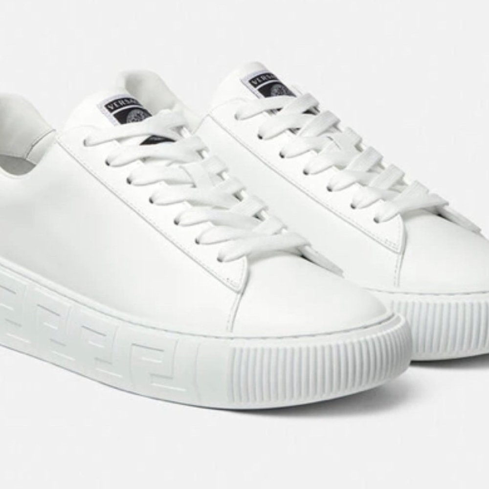 Versace Vitellos Low Top White womens preowned with box, dust bag card size 9.5